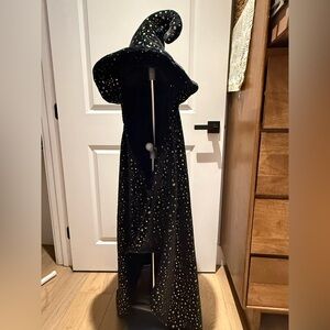 Hollows Eve Stary cape black and gold with attached hood thick Snuggie wizard